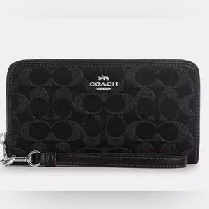 Coach Signature Zip Around Wallet with Wrist Strap Black   Denim Smooth leather